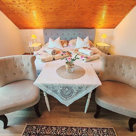 Elisoria Apartments Черсектомай Екстериор снимка