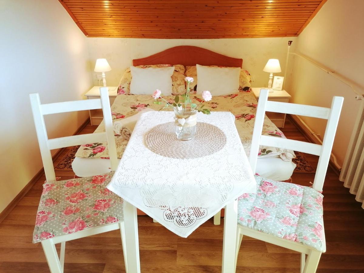 Elisoria Apartments Черсектомай Екстериор снимка