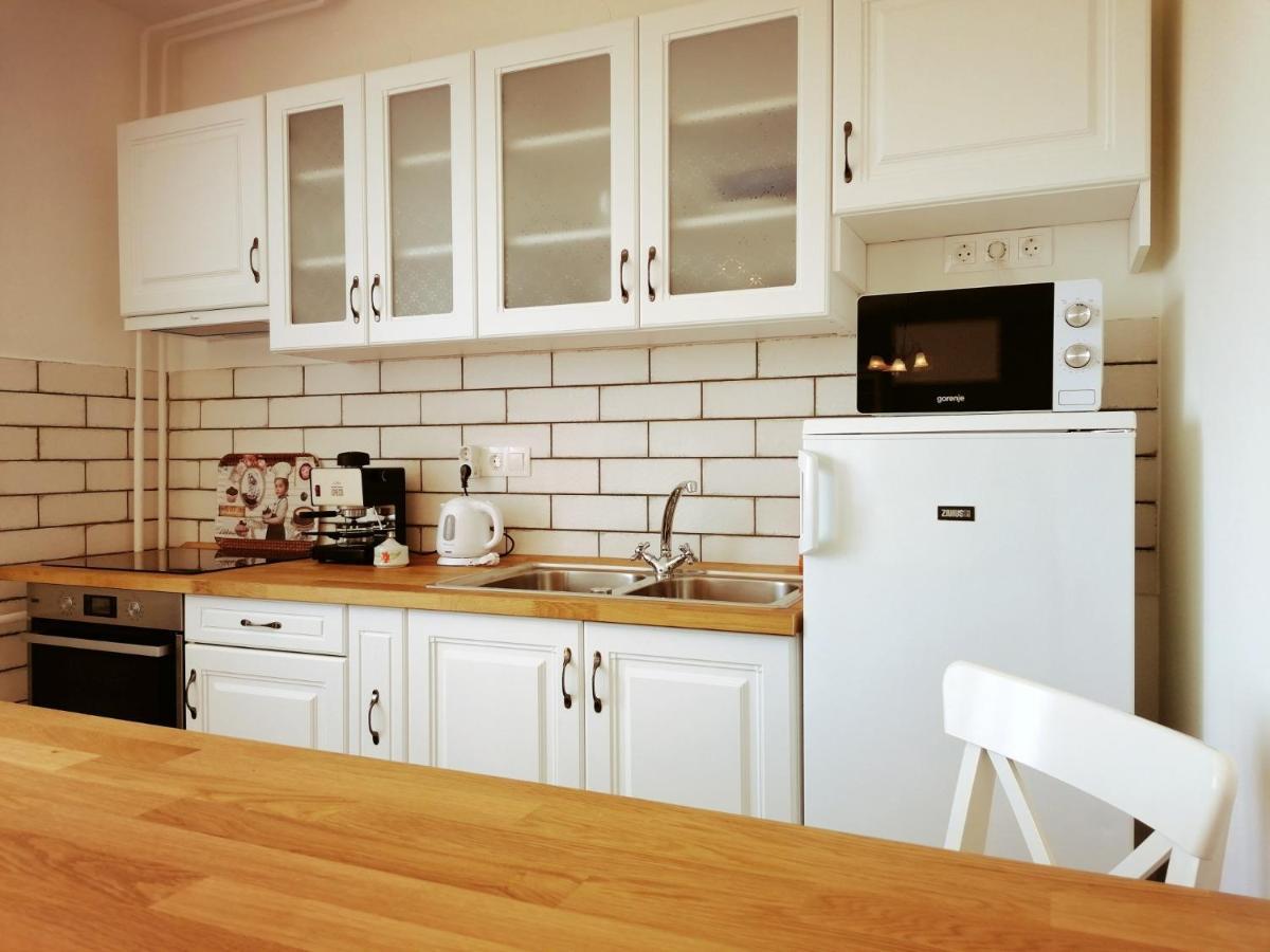 Elisoria Apartments Черсектомай Екстериор снимка